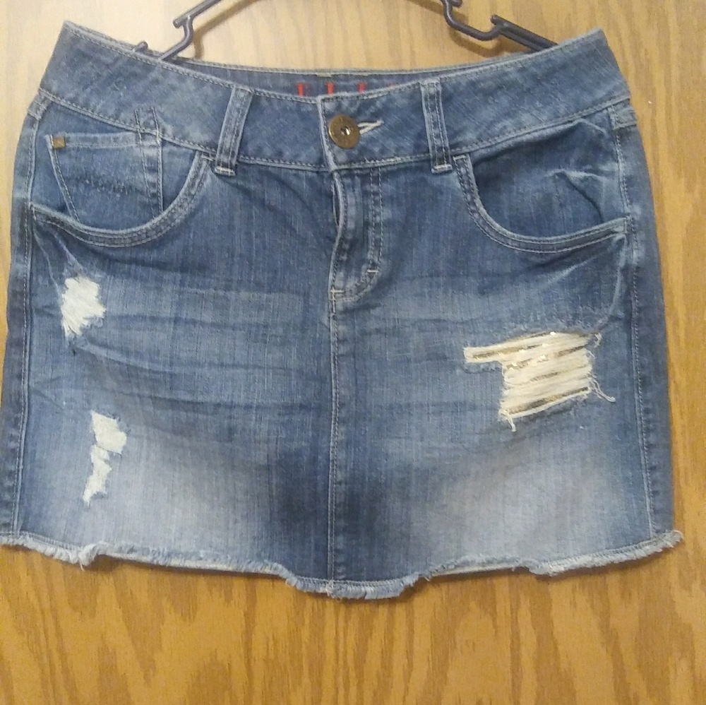 EllE denim skirt NWOT